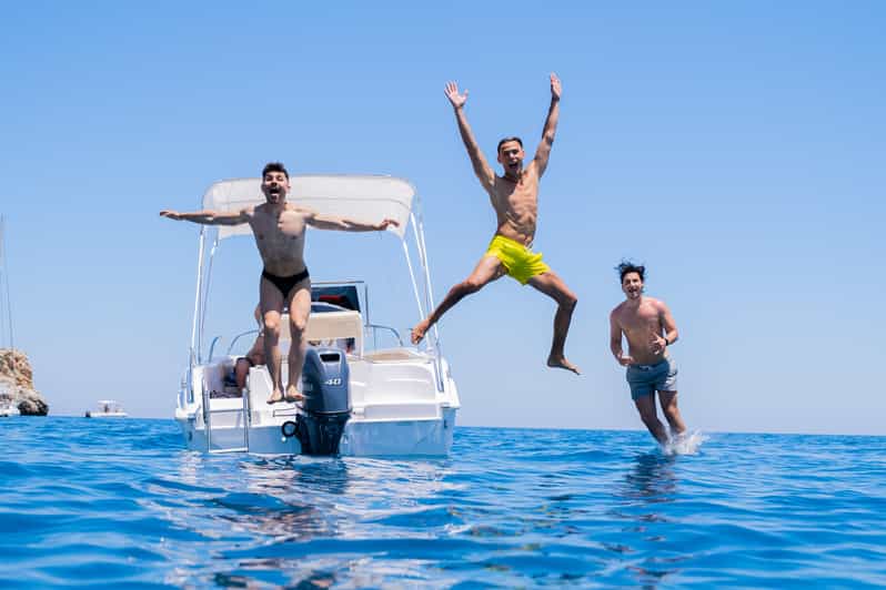 Boat Hire - Image 3