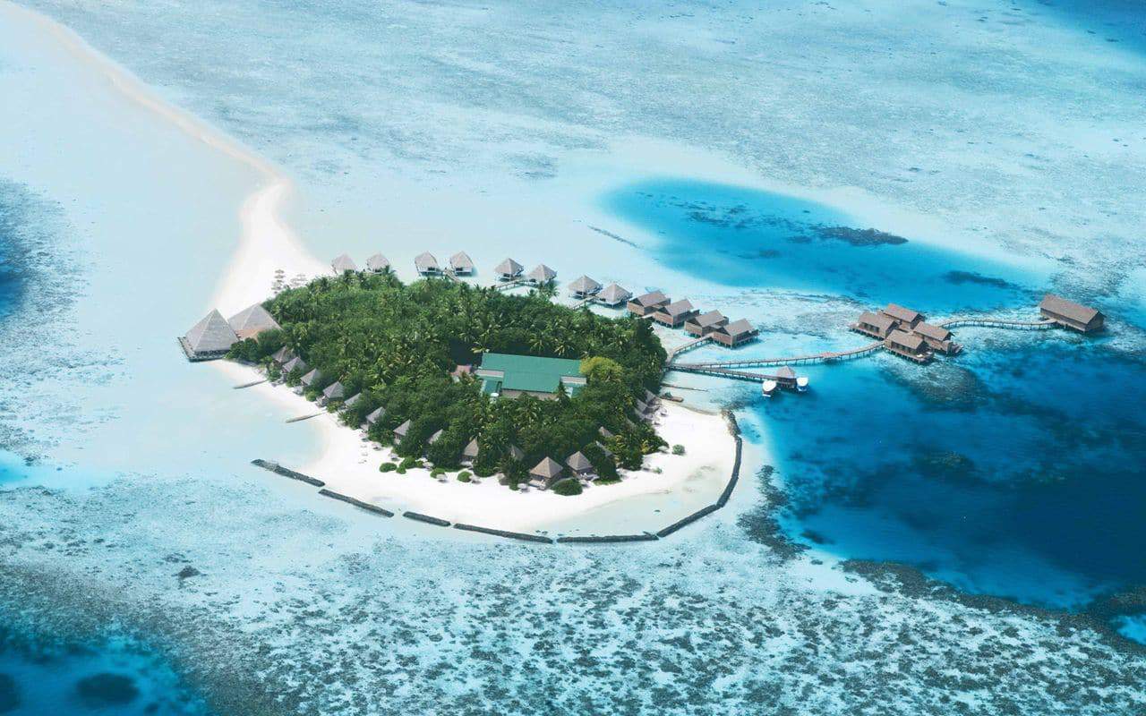 Full Day Trip: Visit a Resort - Image 3